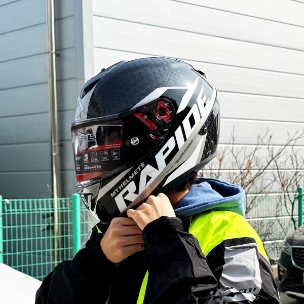라이더마트,MT헬멧 라피드 유광 그레이 옐로우 가벼운 카본 풀페이스 헬멧 RAPIDE CARBON